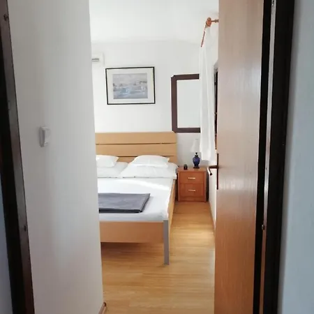 In With Sea View, Terrace, Air Conditioning, Wifi 3591-1 * Privlaka (Zadar)