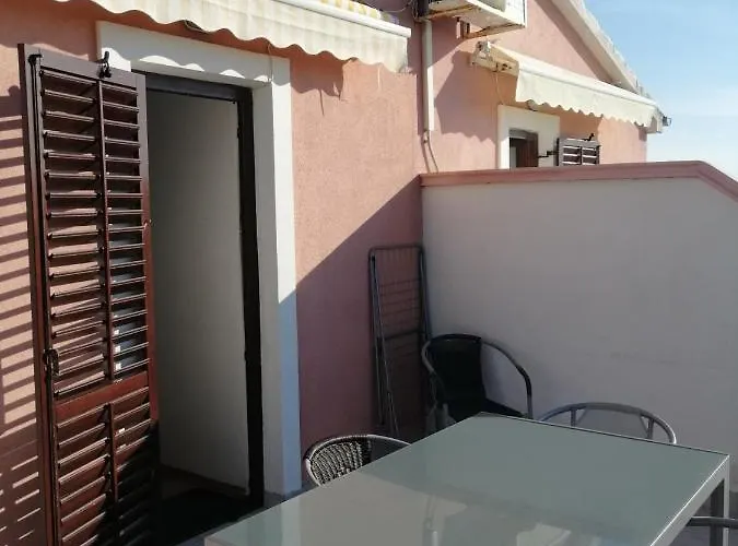 In With Sea View, Terrace, Air Conditioning, Wifi 3591-1 Appartement