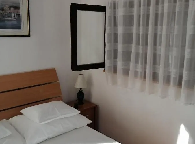 Appartement In With Sea View, Terrace, Air Conditioning, Wifi 3591-1 *