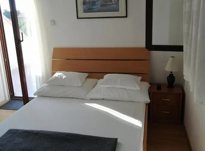 Appartement In With Sea View, Terrace, Air Conditioning, Wifi 3591-1 Privlaka (Zadar)