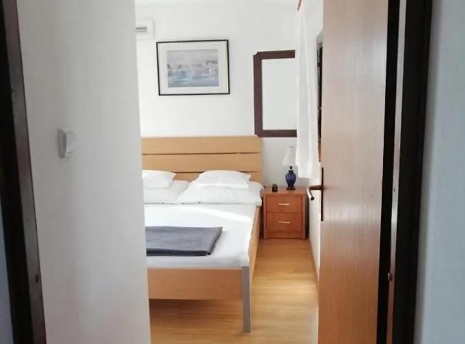 In With Sea View, Terrace, Air Conditioning, Wifi 3591-1 * Privlaka (Zadar)