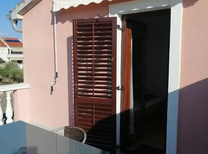 In With Sea View, Terrace, Air Conditioning, Wifi 3591-1 Privlaka (Zadar)